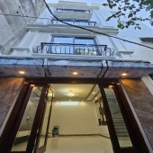 HIẾM TRONG TẦM GIÁ! PHỐ LĨNH NAM Chỉ 4 TỶ 7 NHÀ PHÂN LÔ. 34m 5T NGÕ THÔNG, Ô tô. Chỉ 4 tỷ 7